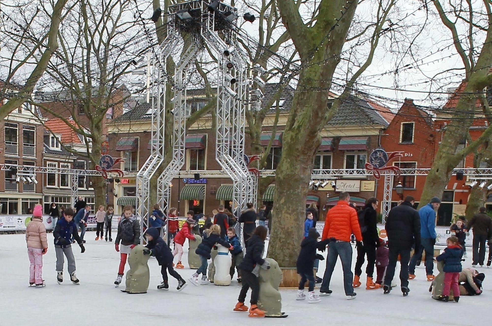 Hotel De Koophandel 3*